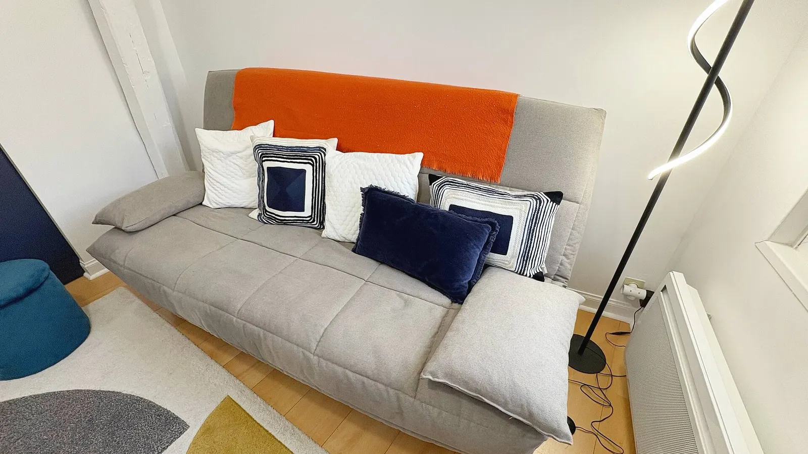 Canapé clic-clac convertible en lit double 140 × 190 cm