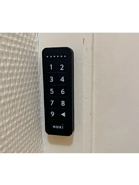 Clavier à code pour entrer sans clé