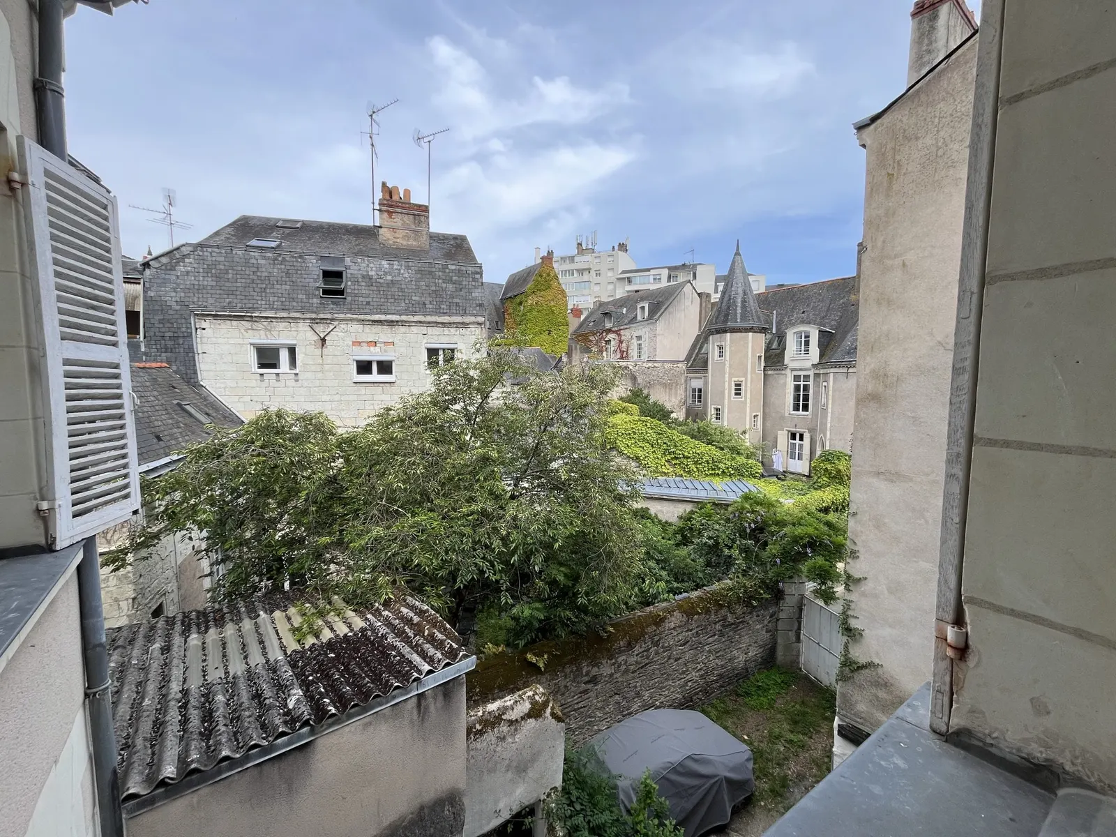 Les toits d’ardoise du centre d’Angers